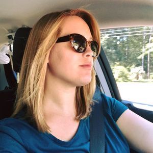 Meet your Posher, Adriana